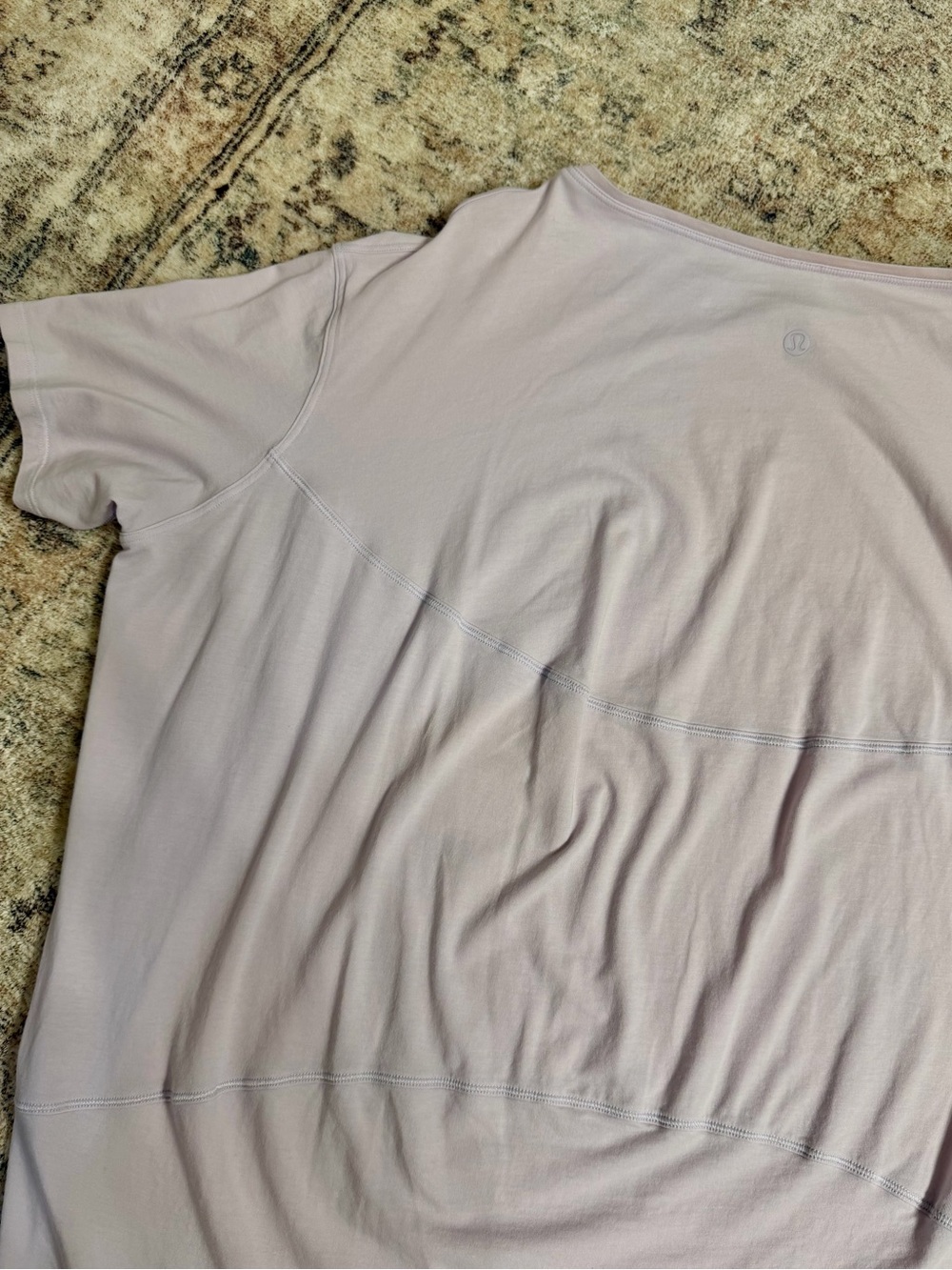 lululemon back in action tee, lilac